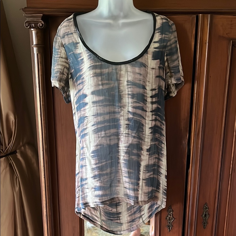 Nicholas K Blue & Tan Short Sleeve Tunic Top
